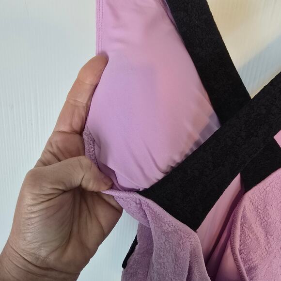 L'Agence Lisa Plunge Colorblock One Piece Swimsuit Light Violet Black Gold NEW - Picture 8 of 11